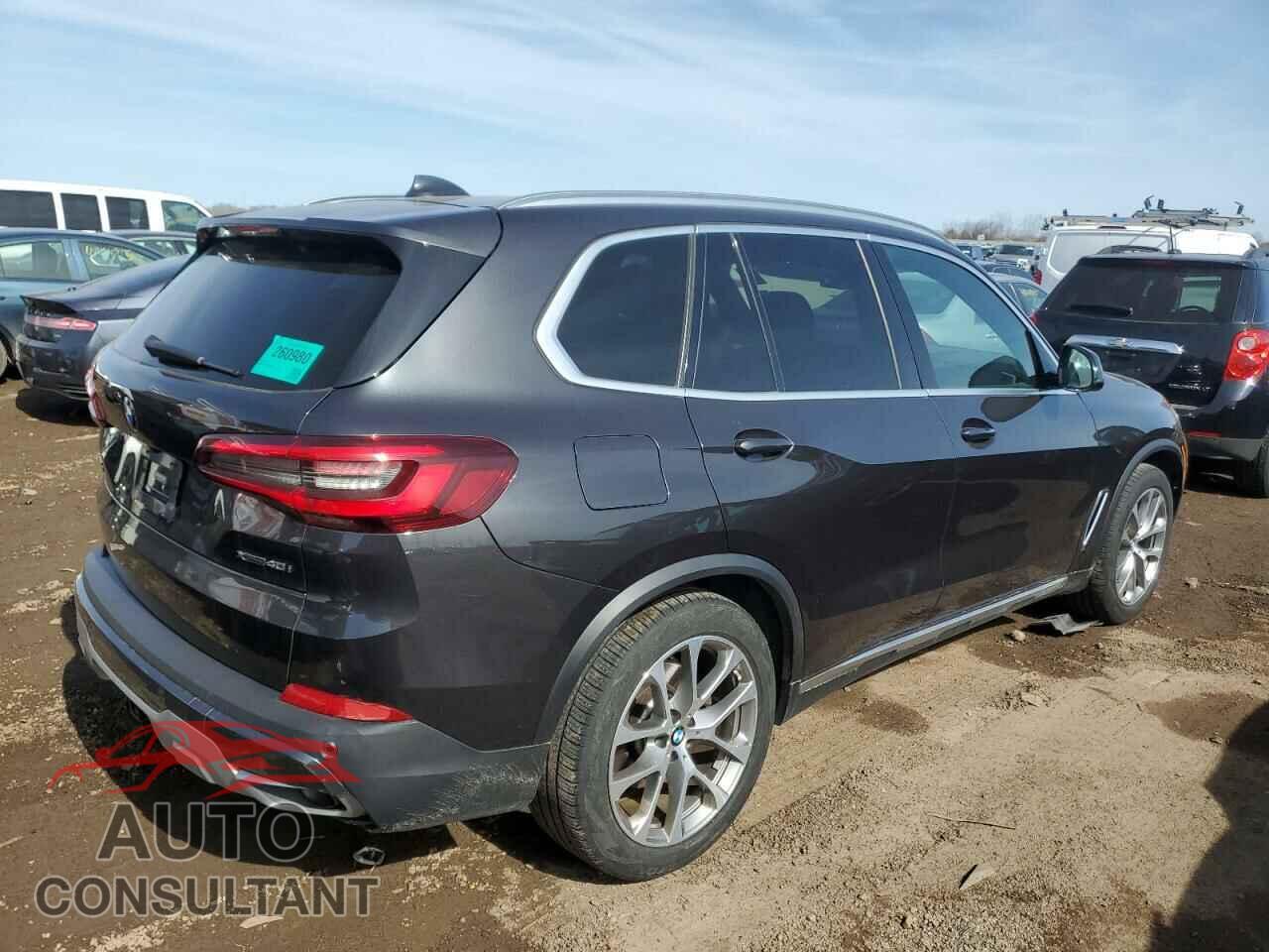 BMW X5 2021 - 5UXCR6C04M9F81605