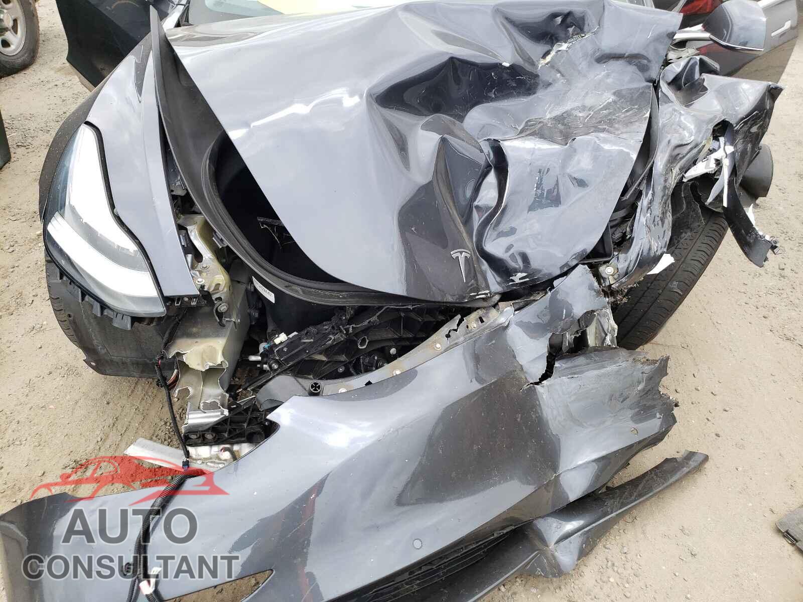 TESLA MODEL 3 2018 - 5YJ3E1EB2JF188182