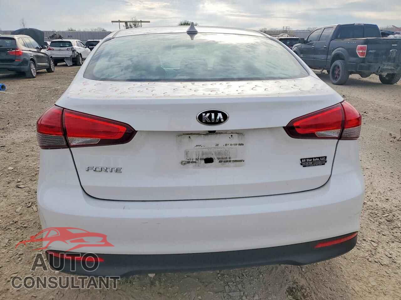 KIA FORTE 2017 - 3KPFL4A71HE084580