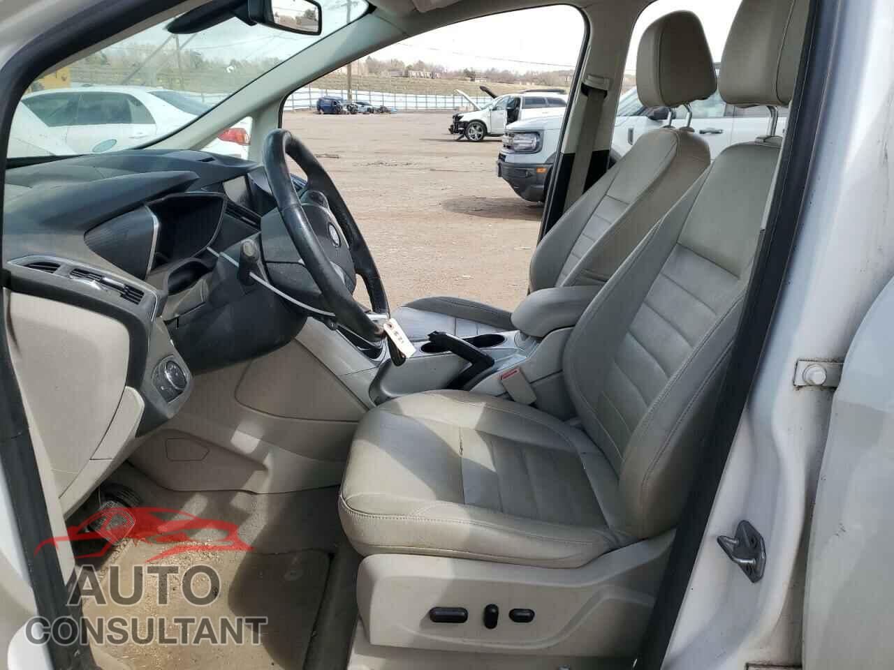 FORD CMAX 2013 - 1FADP5BU4DL552346