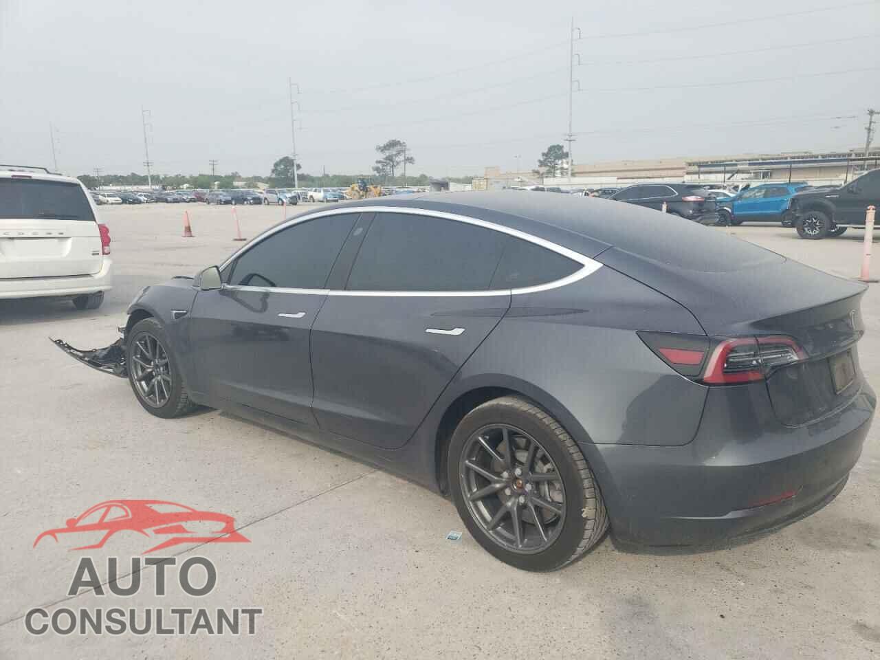 TESLA MODEL 3 2019 - 5YJ3E1EA9KF464270