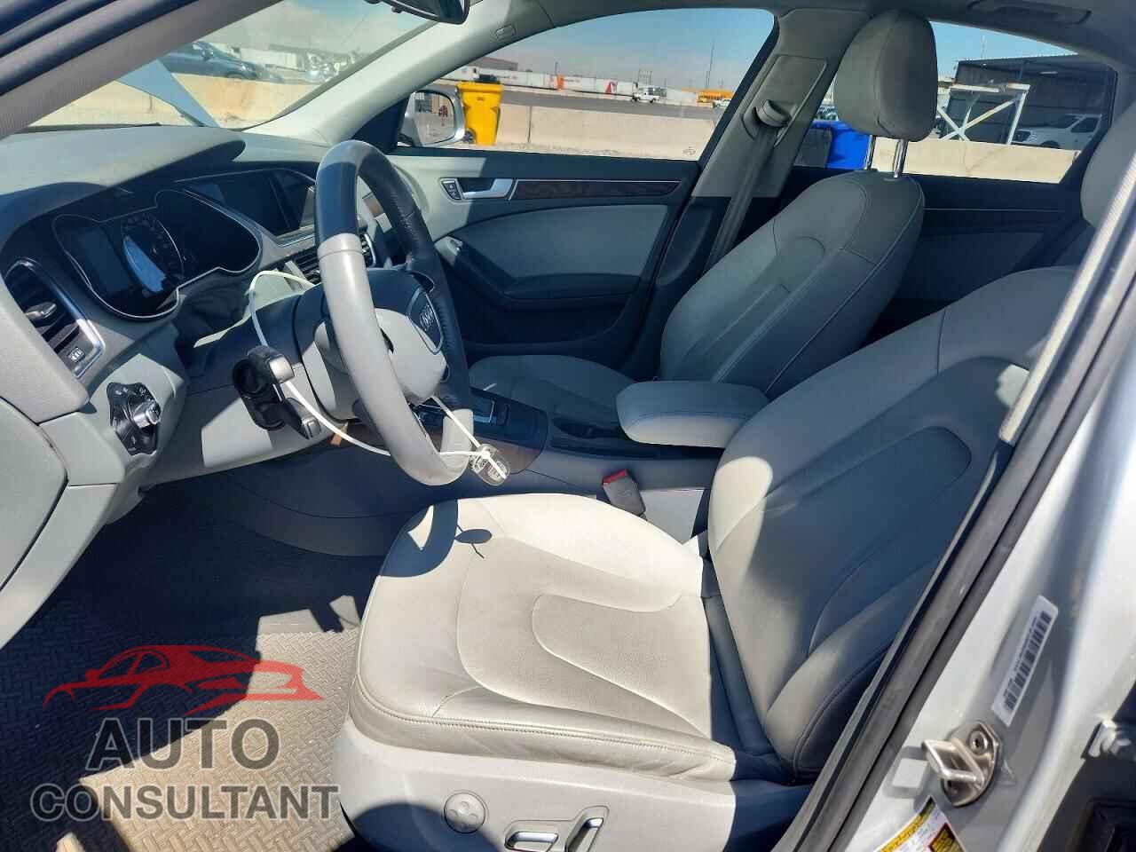 AUDI A4 2013 - WAUBFAFL4DN029439
