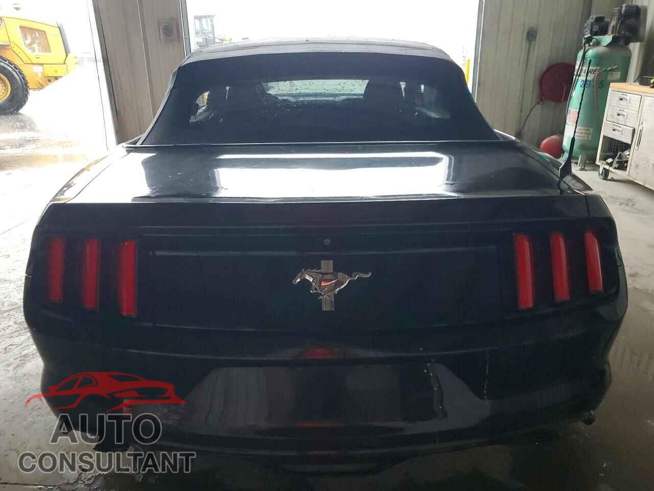 FORD MUSTANG 2015 - 1FATP8EM5F5368615