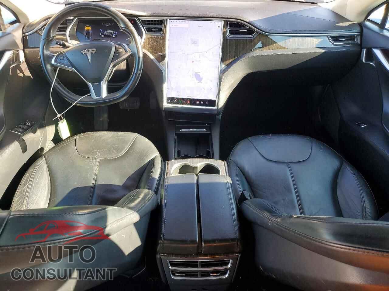TESLA MODEL S 2013 - 5YJSA1AG5DFP08968