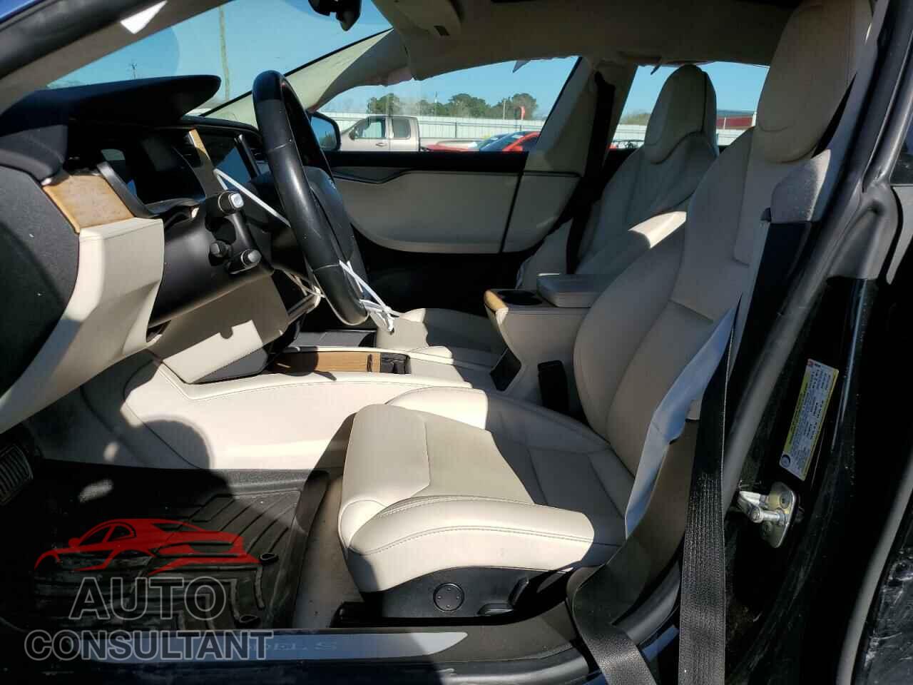 TESLA MODEL S 2018 - 5YJSA1E28JF292246