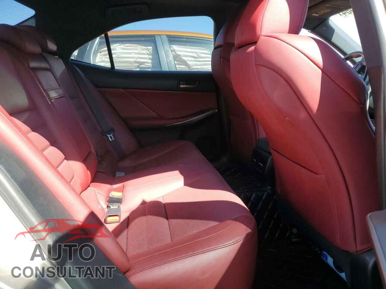 LEXUS IS 2017 - JTHBA1D21H5045808