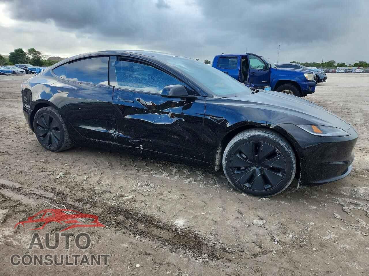 TESLA MODEL 3 2024 - 5YJ3E1EA2RF721179