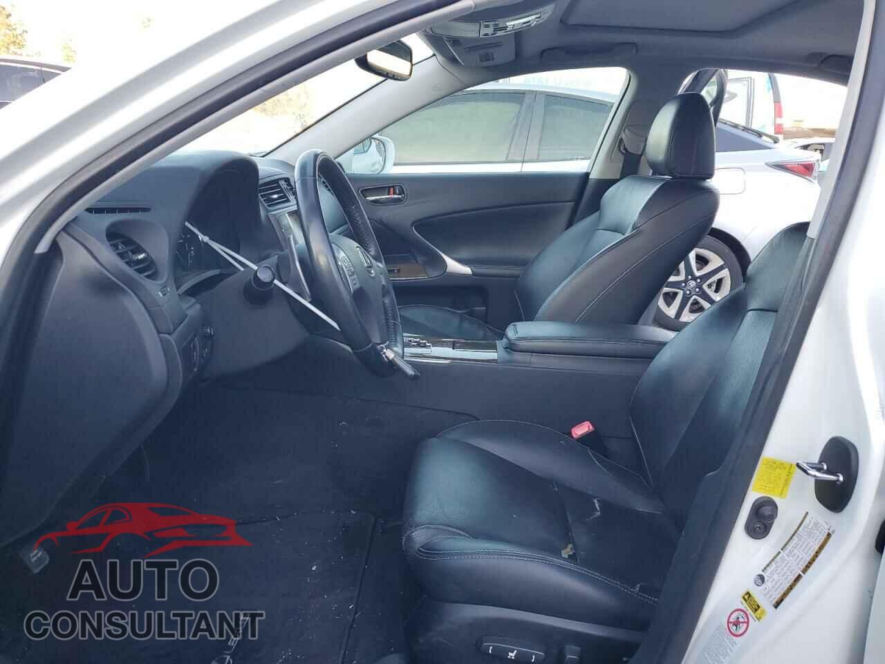 LEXUS IS 2012 - JTHBF5C29C5161860