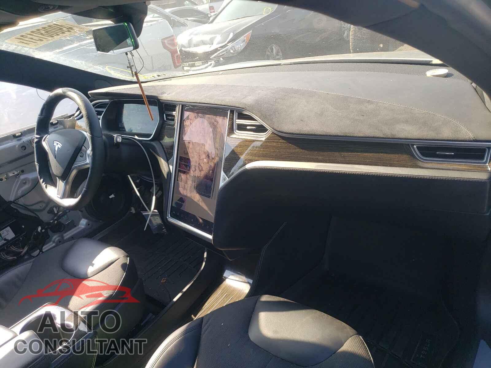 TESLA MODEL S 2016 - 5YJSA1E2XGF132605