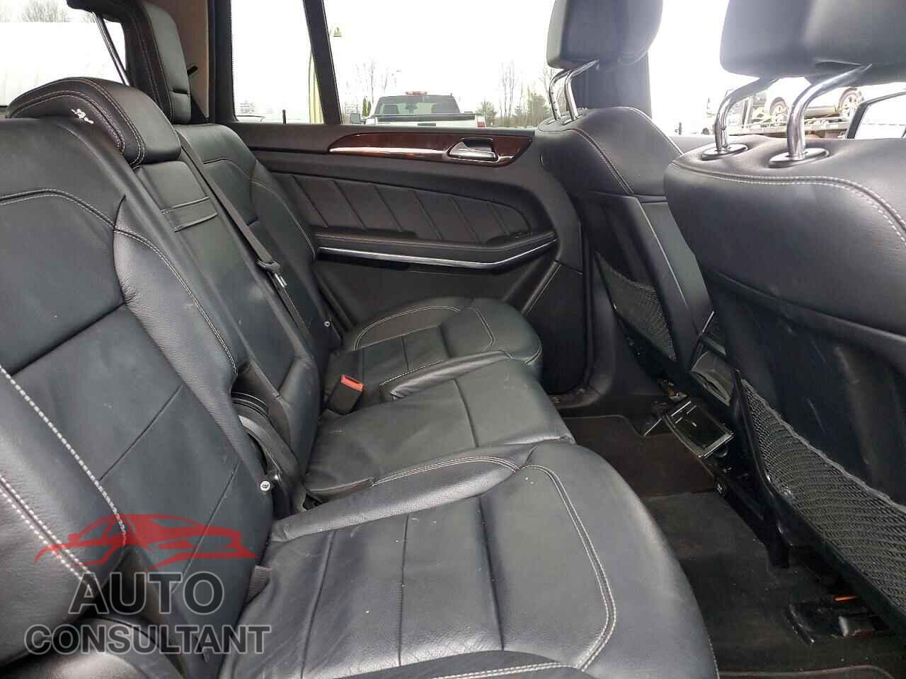 MERCEDES-BENZ GL-CLASS 2014 - 4JGDF2EE4EA390887