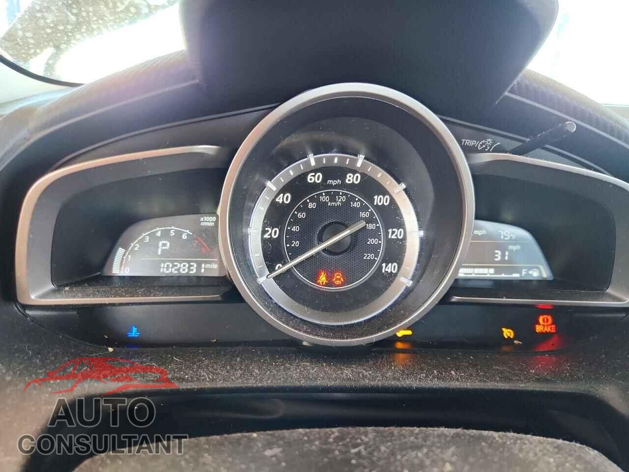 MAZDA CX-3 2017 - JM1DKFC78H0148576
