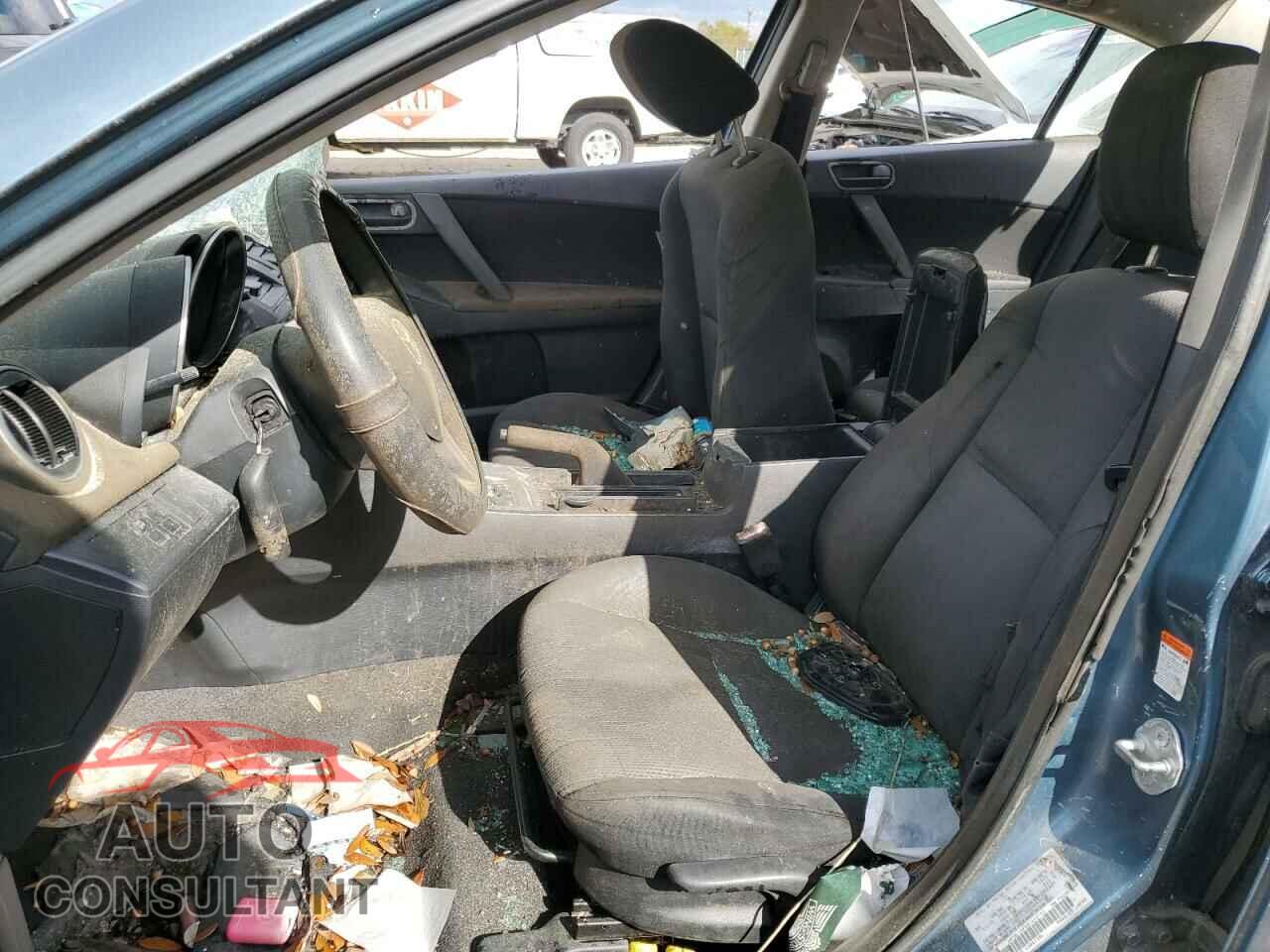 MAZDA 3 2011 - JM1BL1UF2B1418710