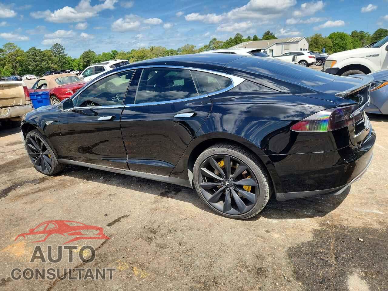 TESLA MODEL S 2013 - 5YJSA1DP4DFP26048