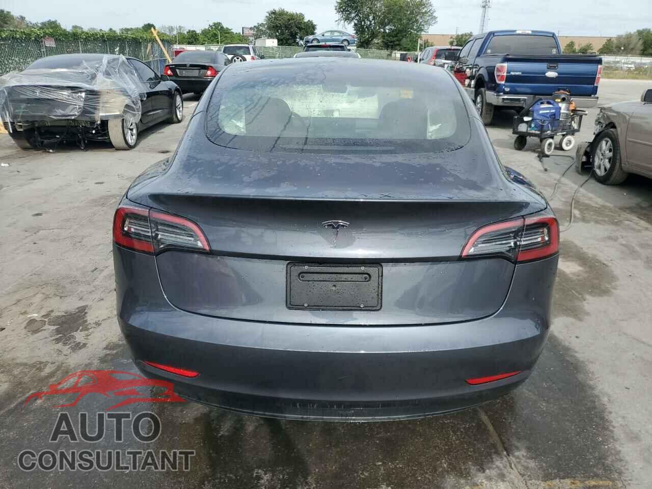 TESLA MODEL 3 2023 - 5YJ3E1EA9PF692759
