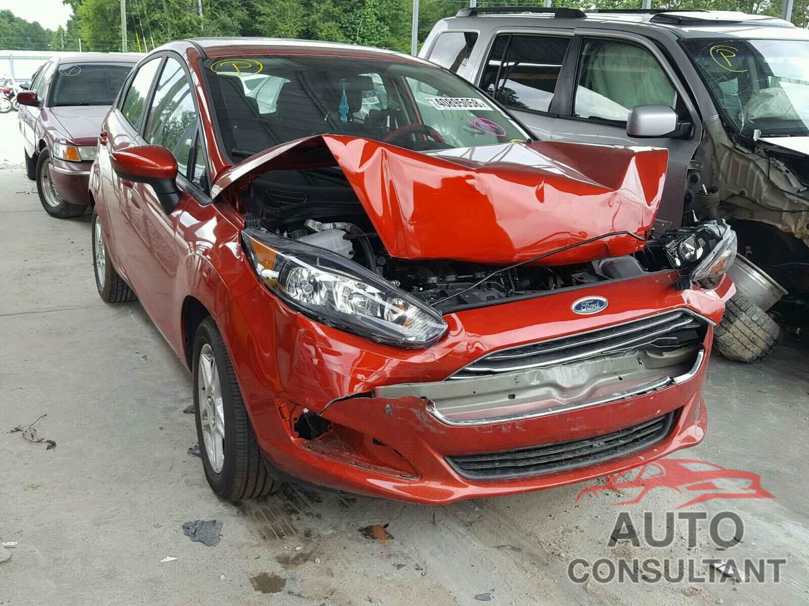 FORD FIESTA SE 2018 - 3FADP4EJ3JM105755