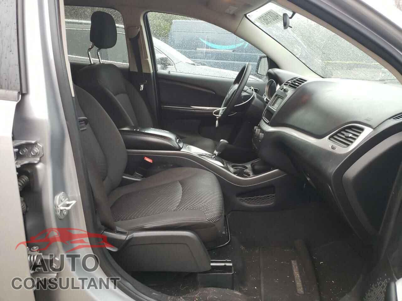 DODGE JOURNEY 2017 - 3C4PDCAB8HT539324