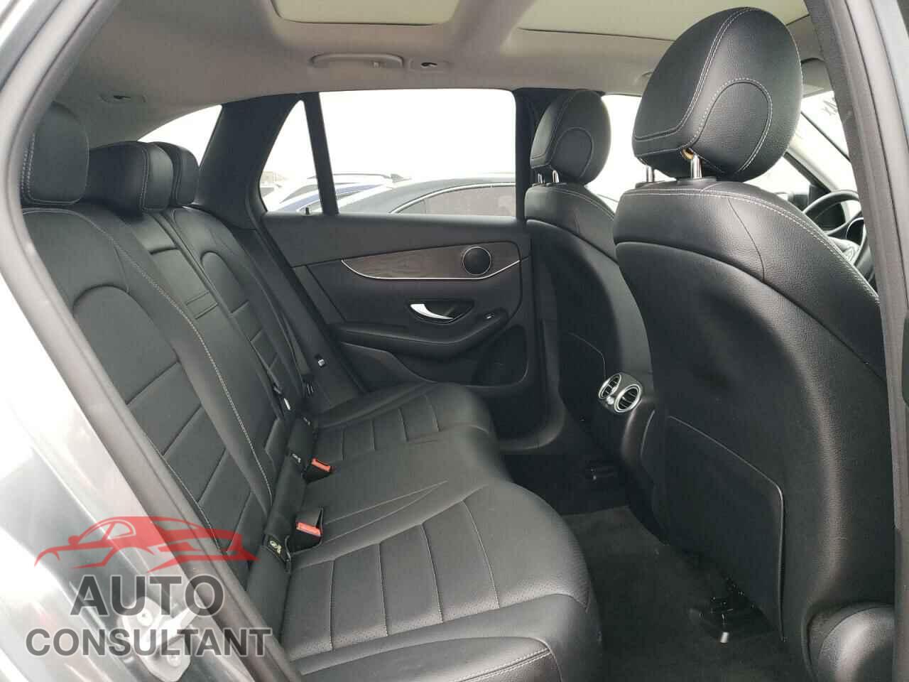 MERCEDES-BENZ GLC-CLASS 2017 - WDC0G4JB9HV013003