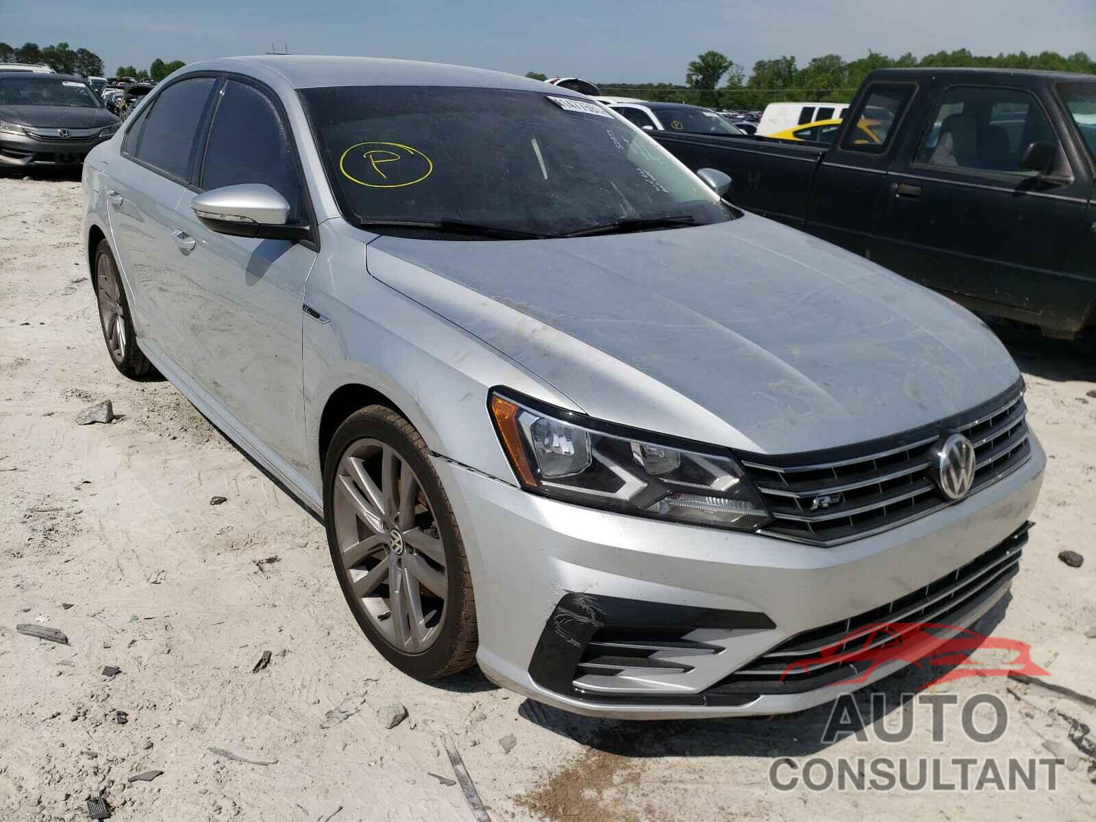 VOLKSWAGEN PASSAT 2018 - 1VWAA7A32JC030214
