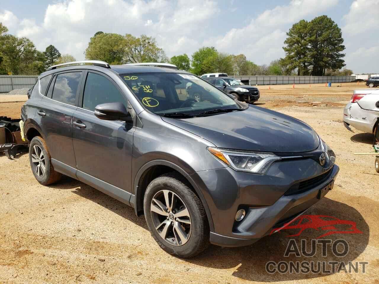 TOYOTA RAV4 2017 - JTMWFREV2HD102129