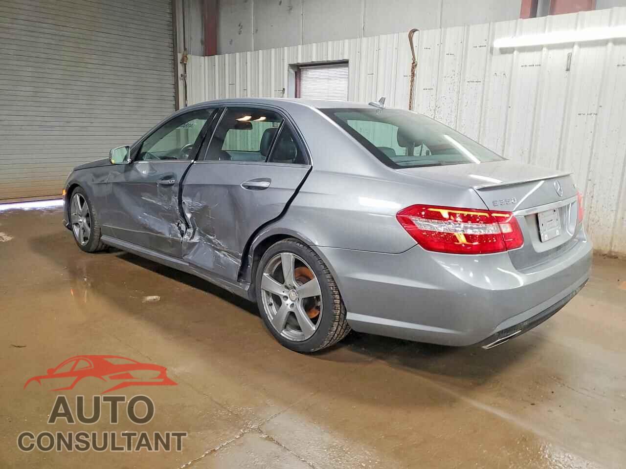 MERCEDES-BENZ E-CLASS 2011 - WDDHF8HB2BA486013