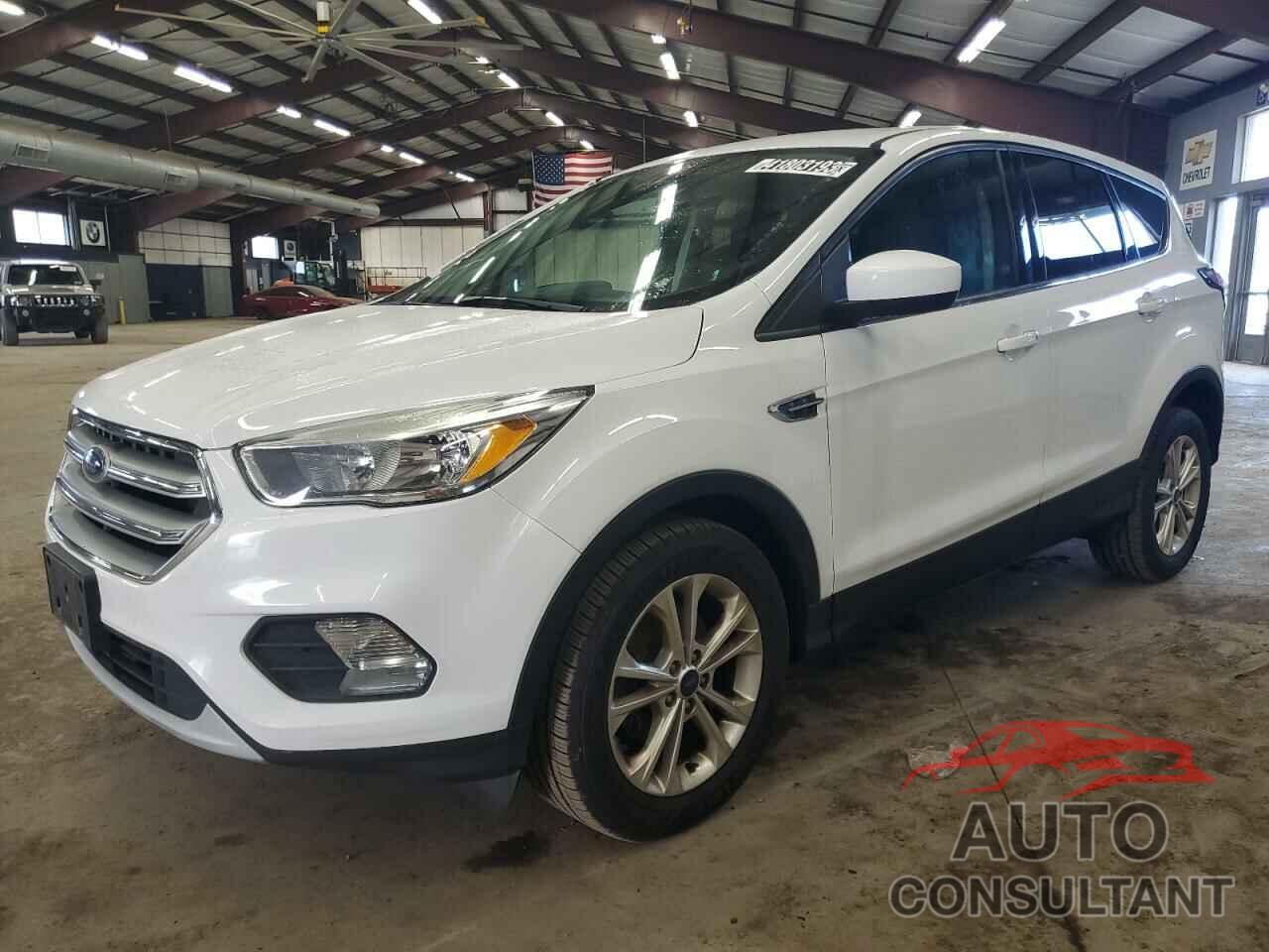FORD ESCAPE 2017 - 1FMCU0GD3HUD77707