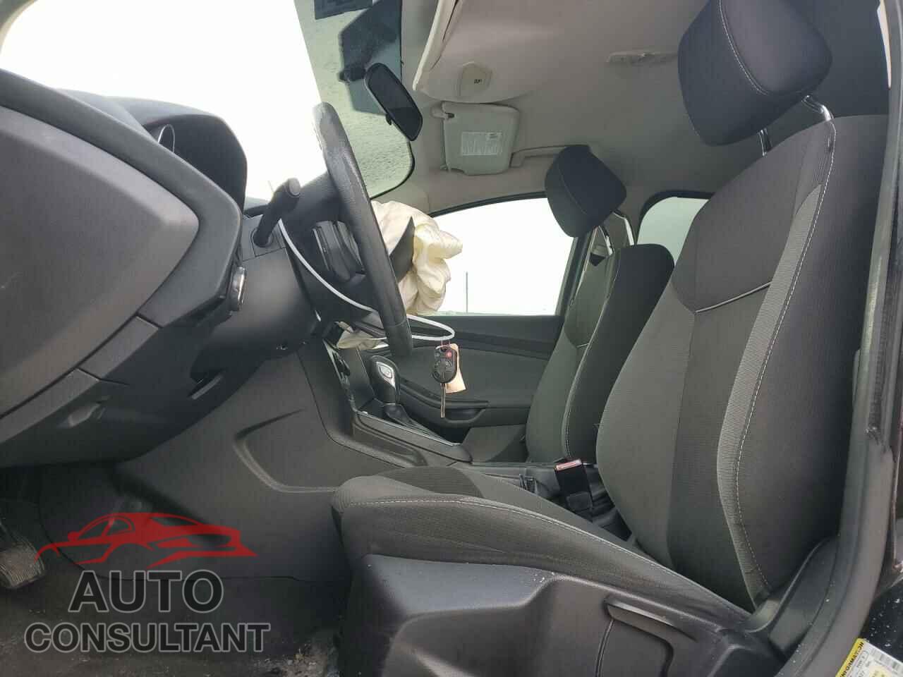 FORD FOCUS 2012 - 1FAHP3F23CL299775
