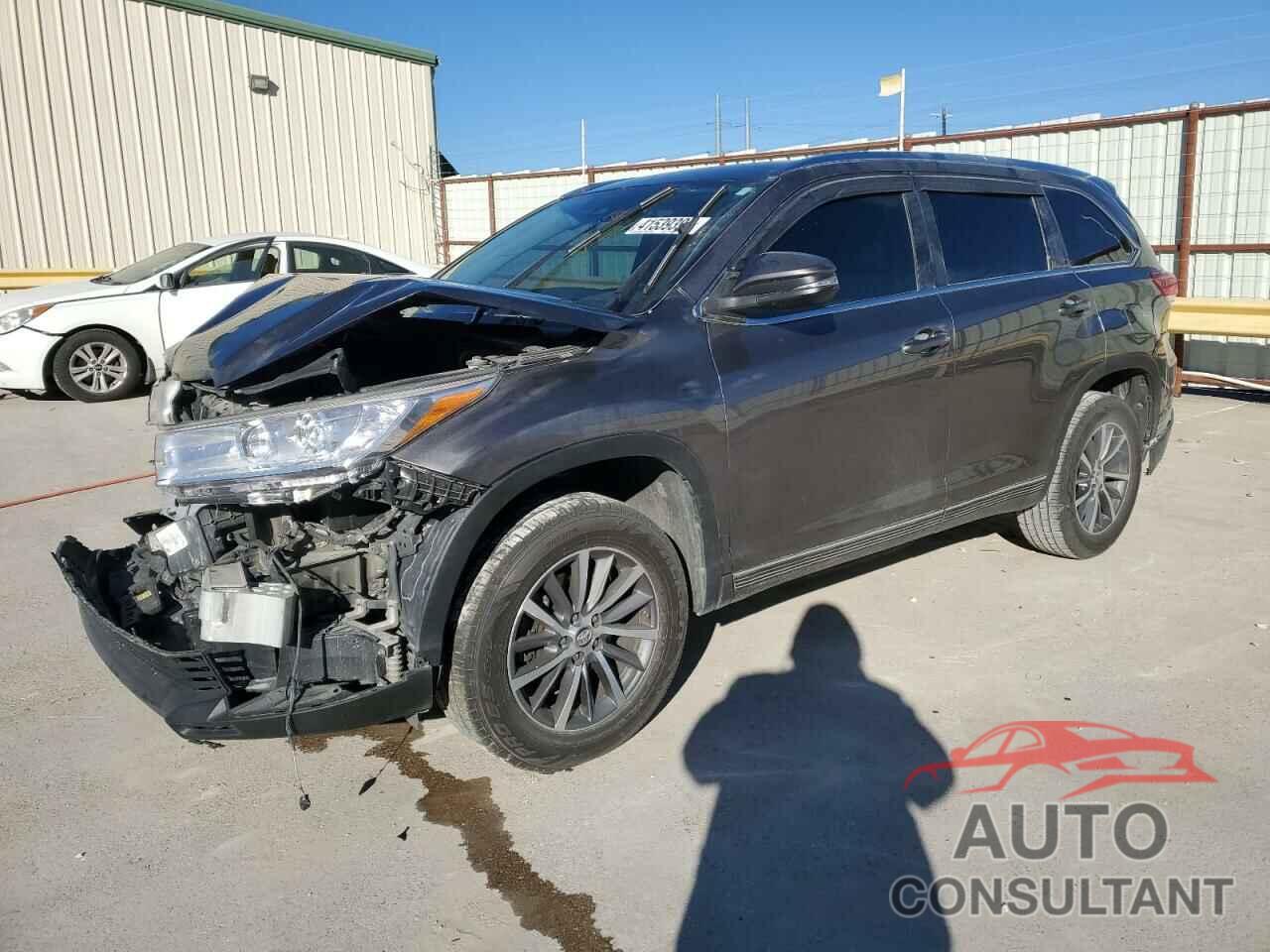 TOYOTA HIGHLANDER 2017 - 5TDKZRFH8HS510282