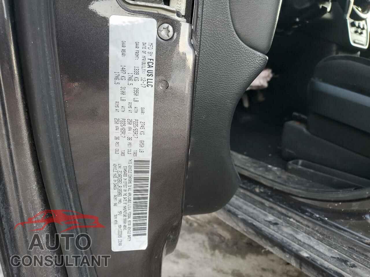 DODGE CARAVAN 2018 - 2C4RDGBG1JR185083