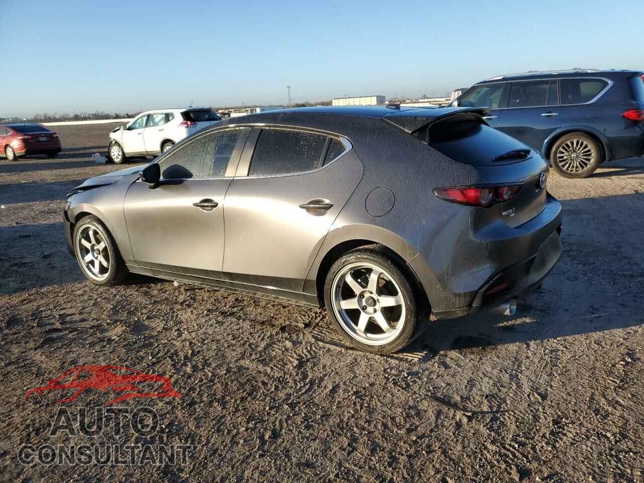 MAZDA 3 2019 - JM1BPBMM5K1123870