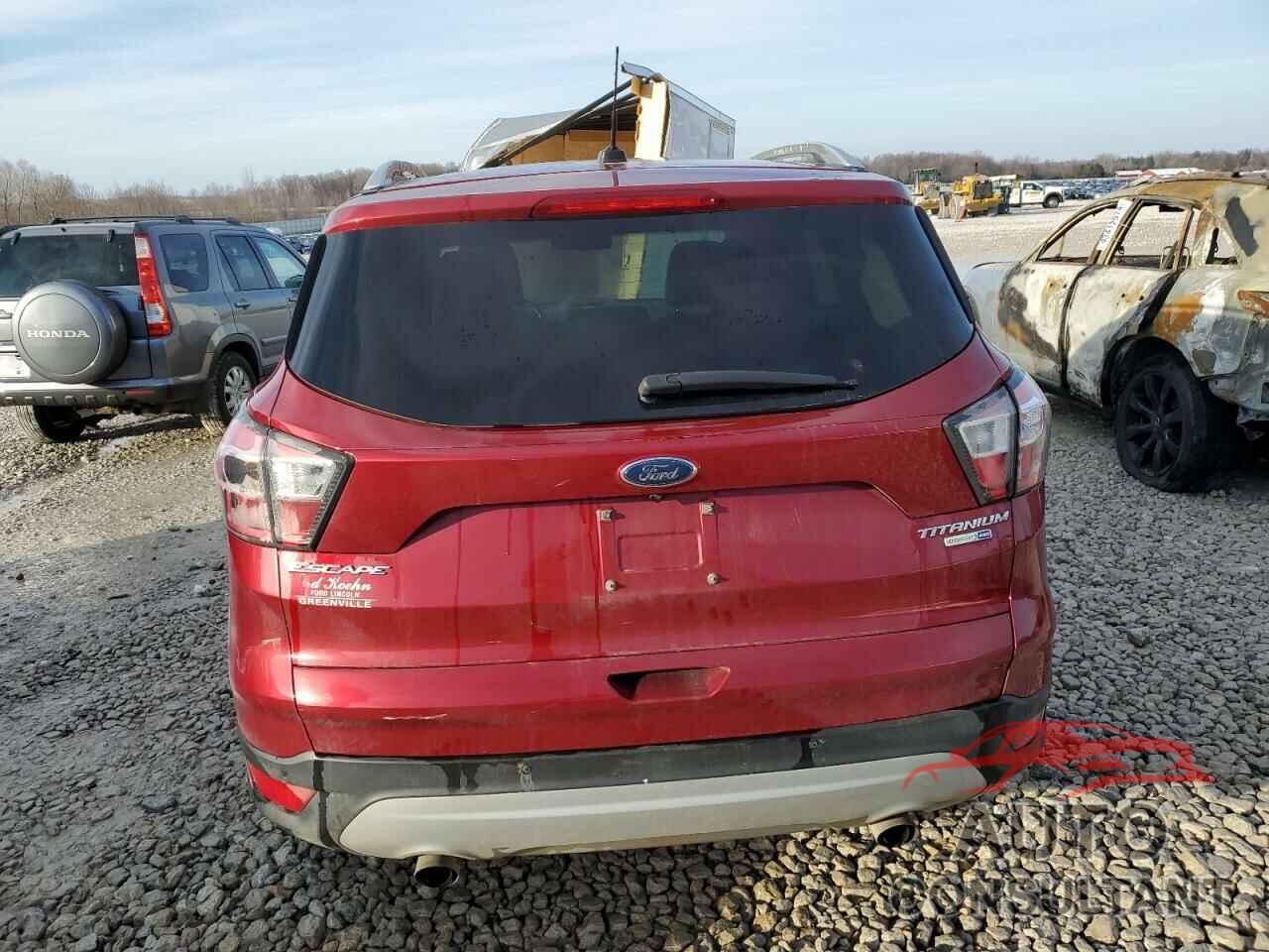 FORD ESCAPE 2017 - 1FMCU9J98HUA22377