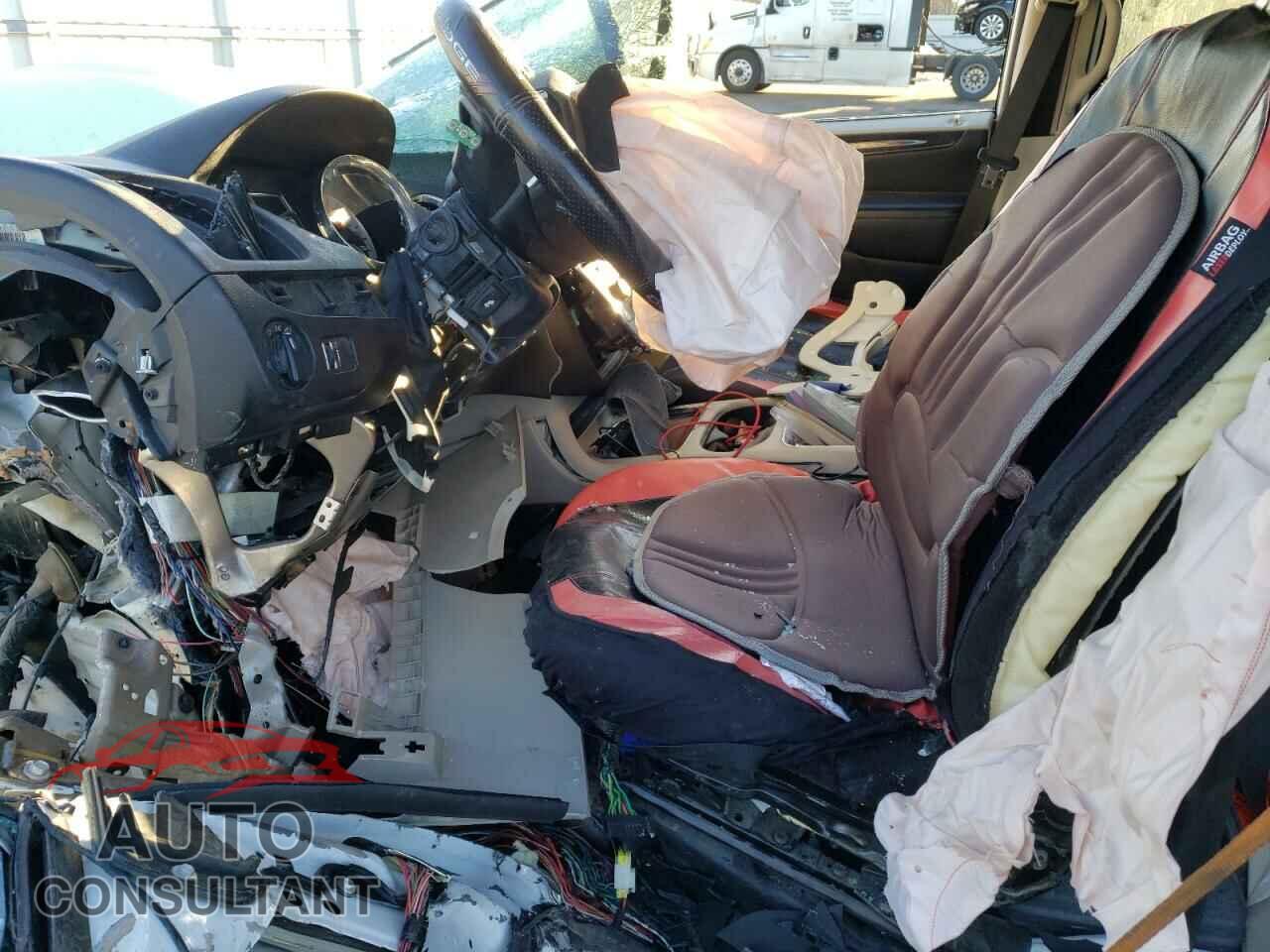 DODGE CARAVAN 2013 - 2C4RDGCG8DR820318