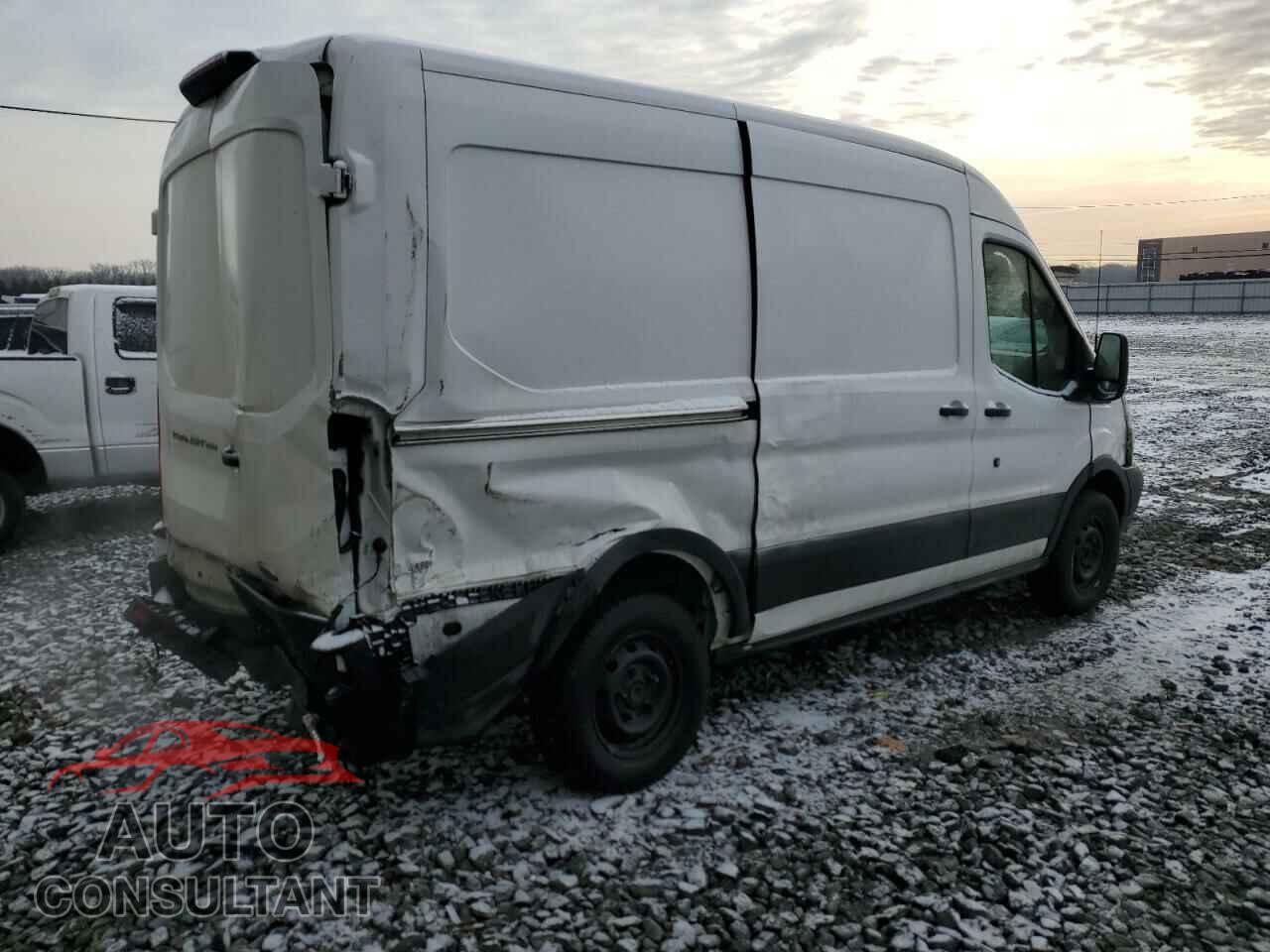 FORD TRANSIT 2019 - 1FTYR1CM9KKB23140