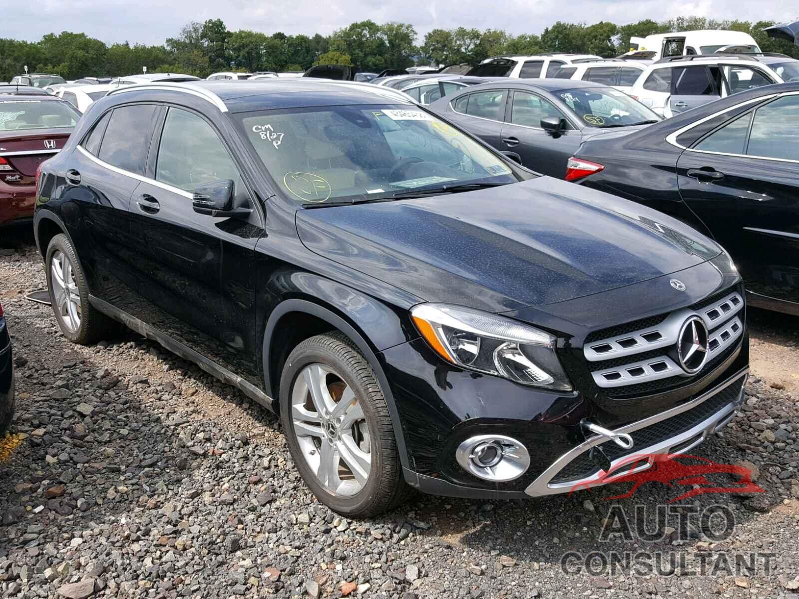 MERCEDES-BENZ GLA 250 4MATIC 2018 - WDCTG4GB6JJ467744