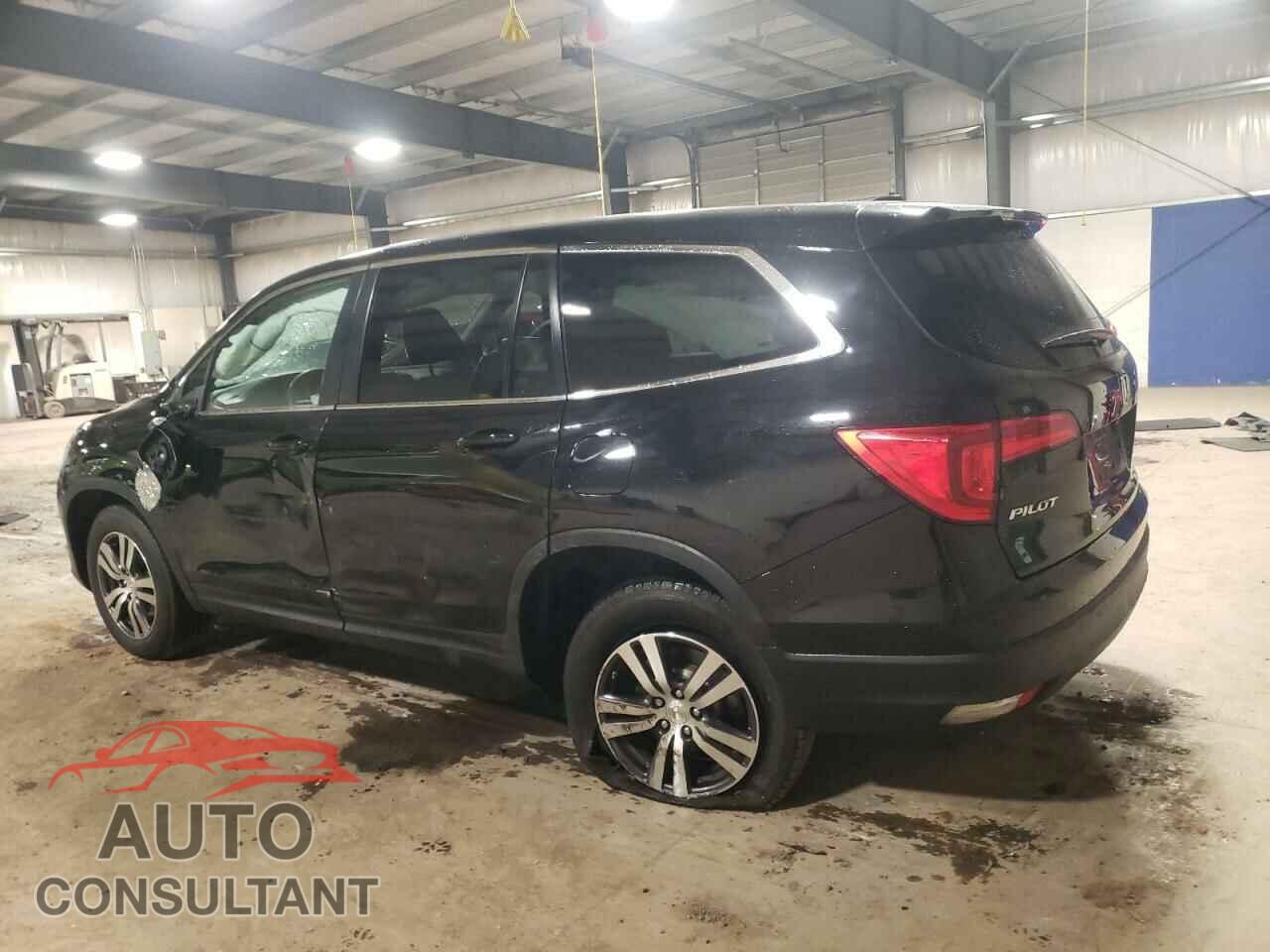 HONDA PILOT 2017 - 5FNYF6H53HB051350