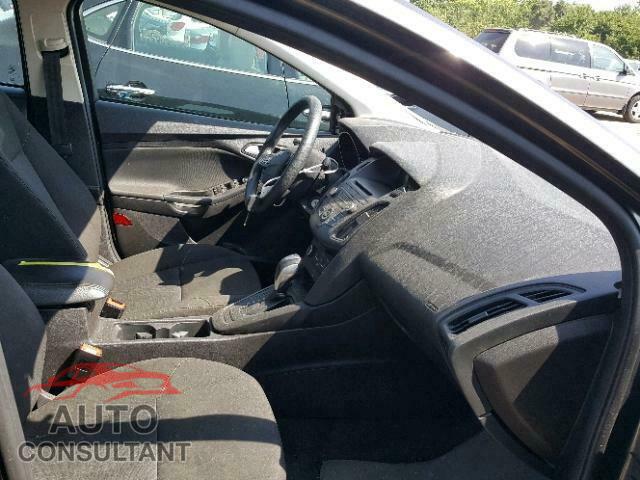 FORD FOCUS SE 2015 - 1FADP3F2XFL255484