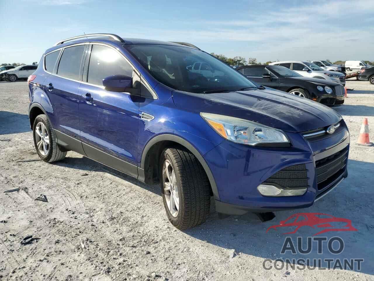 FORD ESCAPE 2016 - 1FMCU0GX1GUC51810