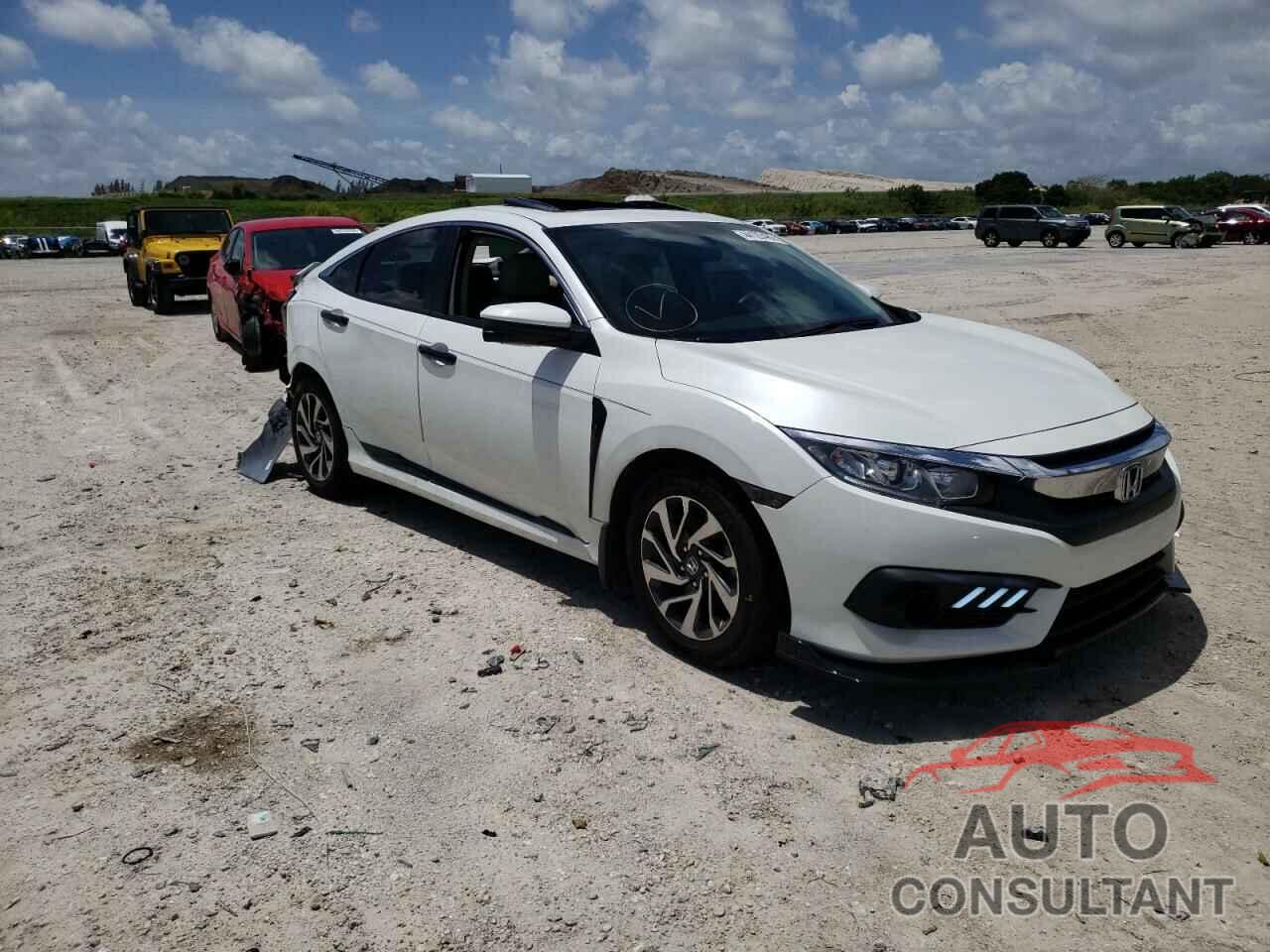 HONDA CIVIC 2017 - 19XFC2F70HE025257