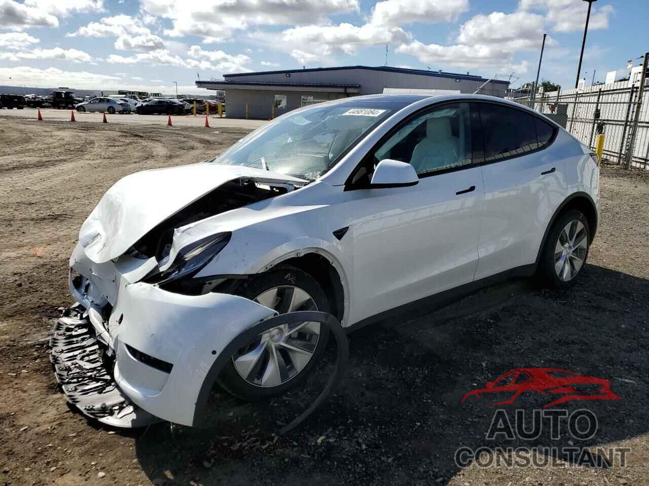 TESLA MODEL Y 2020 - 5YJYGDEE1LF053435