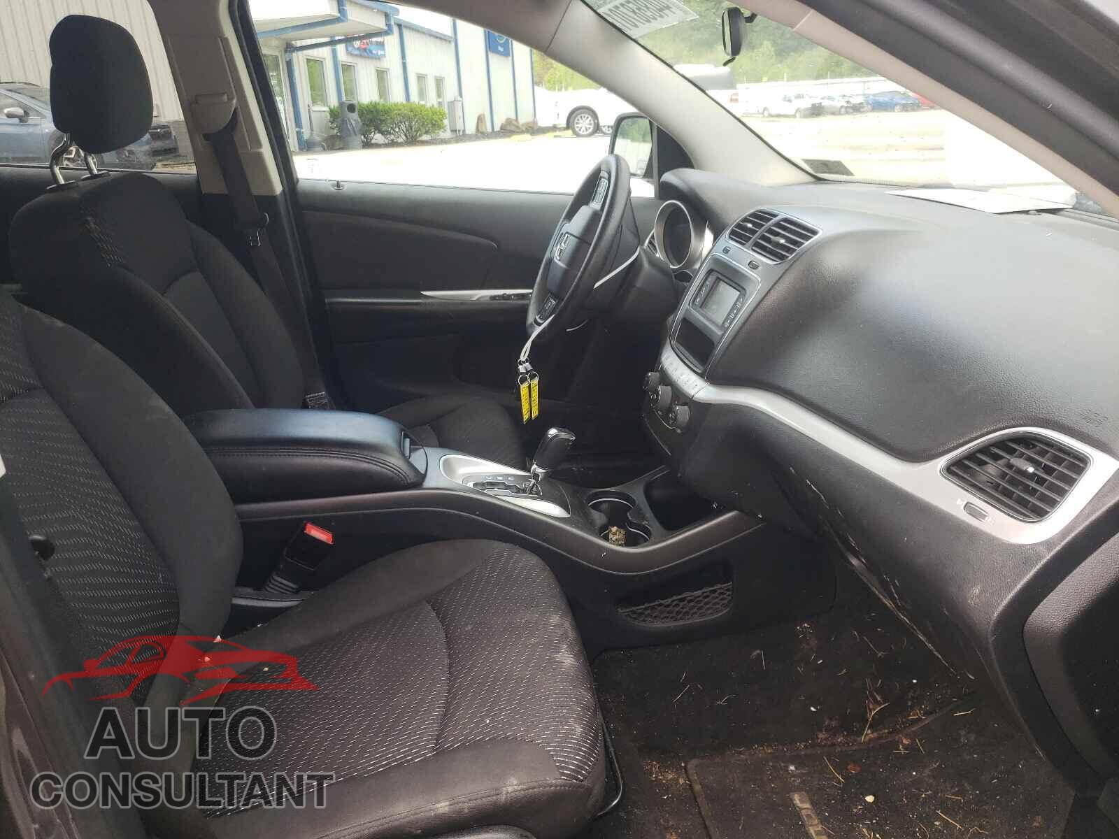 DODGE JOURNEY 2017 - 3C4PDCAB8HT601112