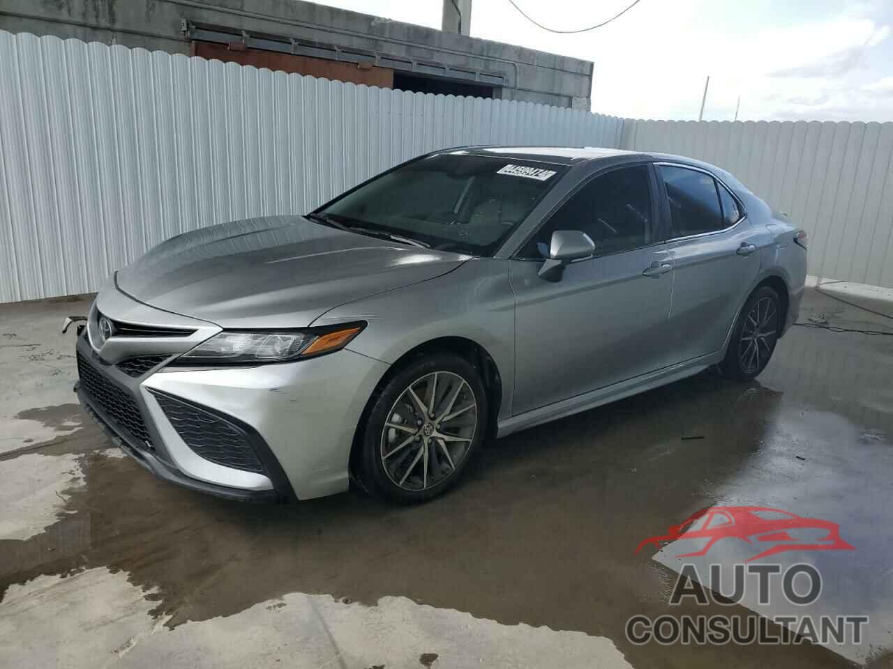 TOYOTA CAMRY 2023 - 4T1G11AK0PU836410