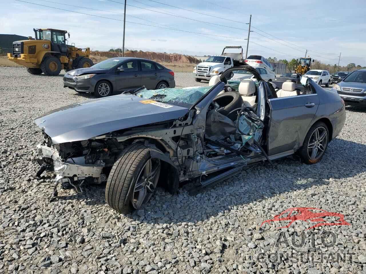 MERCEDES-BENZ E-CLASS 2019 - WDDZF4JB5KA557342