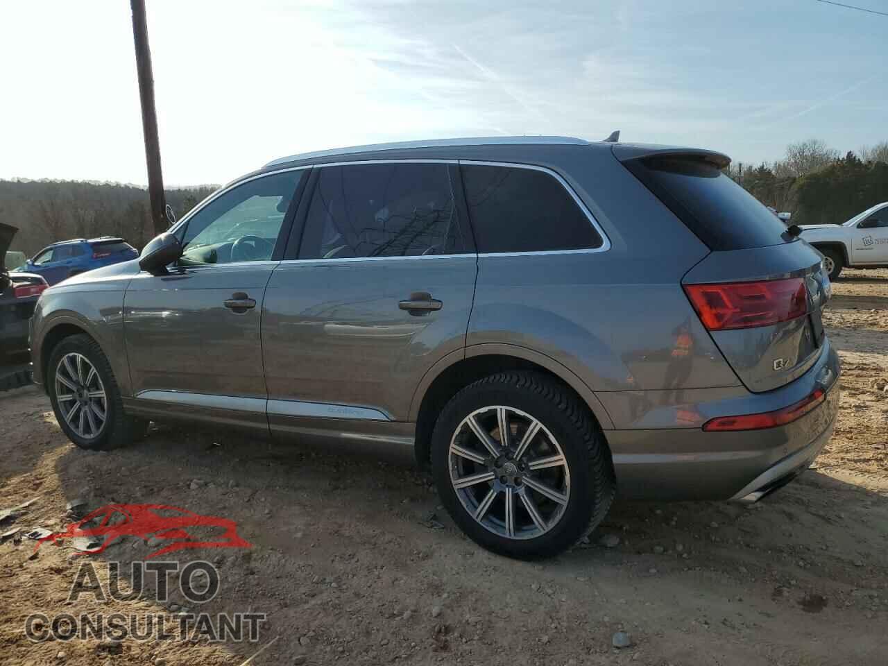 AUDI Q7 2017 - WA1LAAF73HD021671