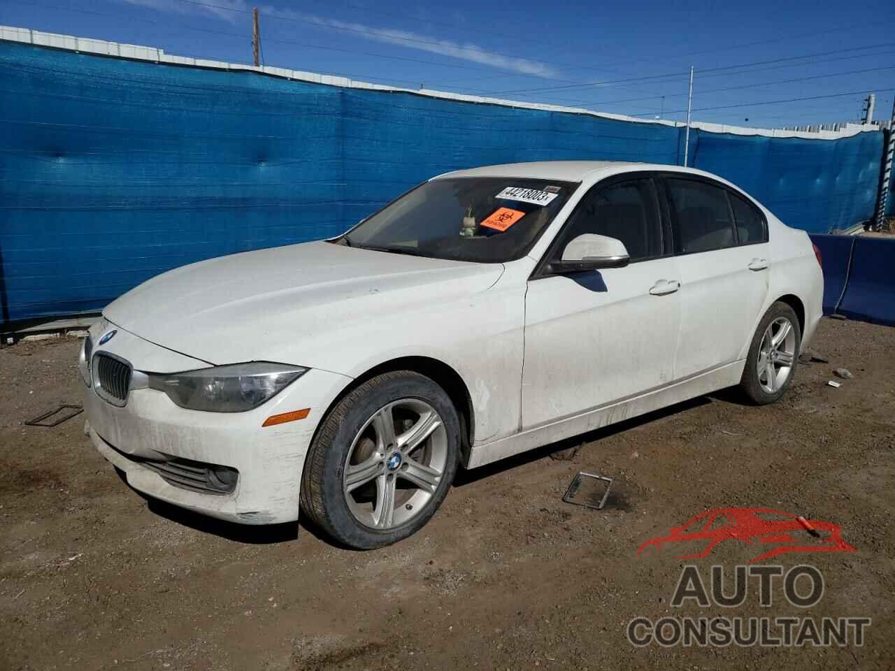 BMW 3 SERIES 2015 - WBA3B1G54FNT02303