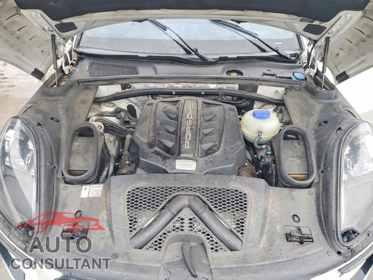 PORSCHE MACAN 2017 - WP1AG2A52HLB55714