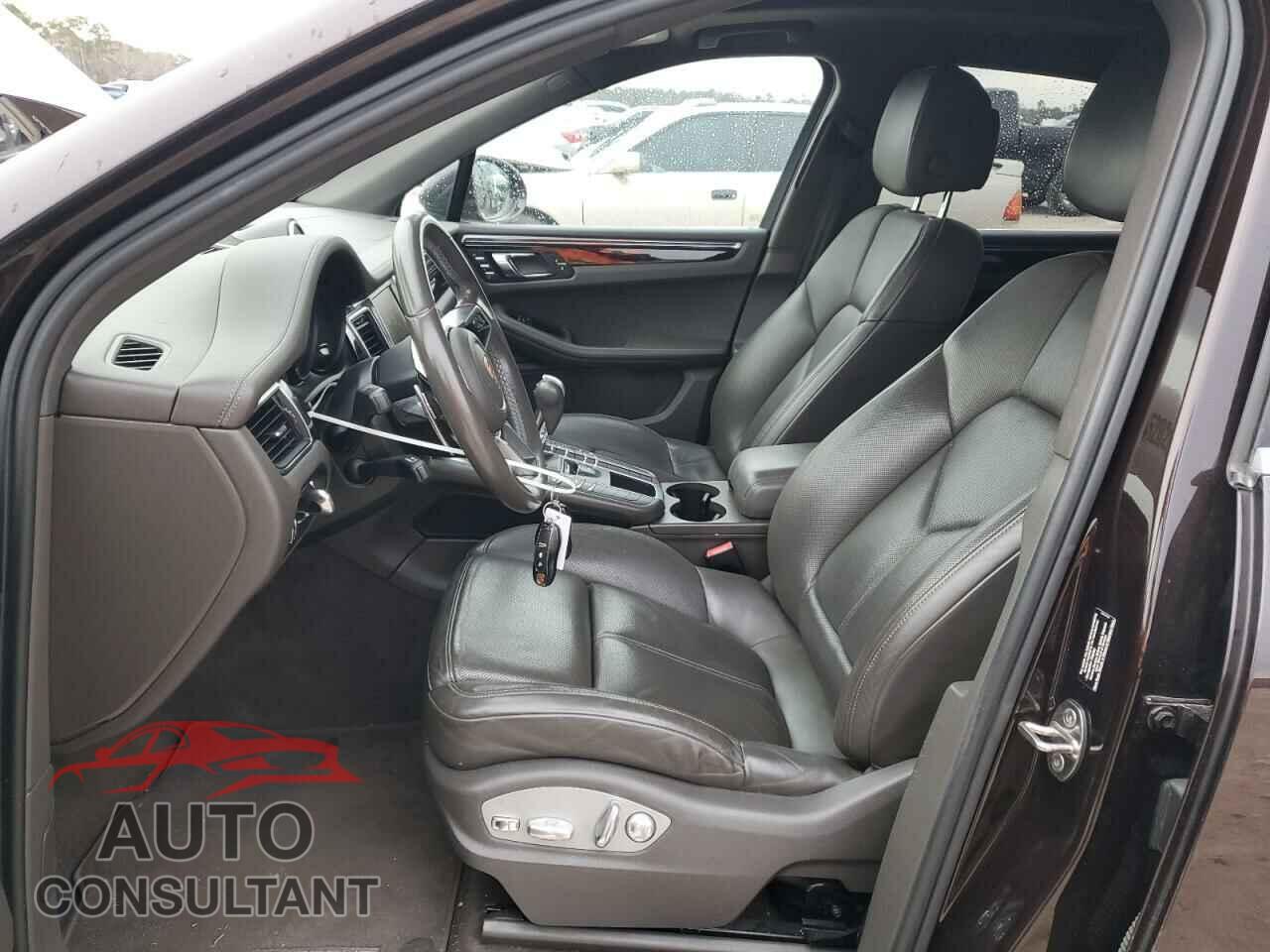 PORSCHE MACAN 2016 - WP1AB2A56GLB42980