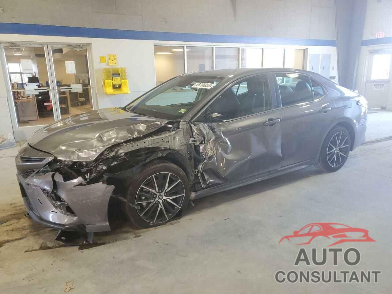TOYOTA CAMRY 2021 - 4T1G11AK0MU466880