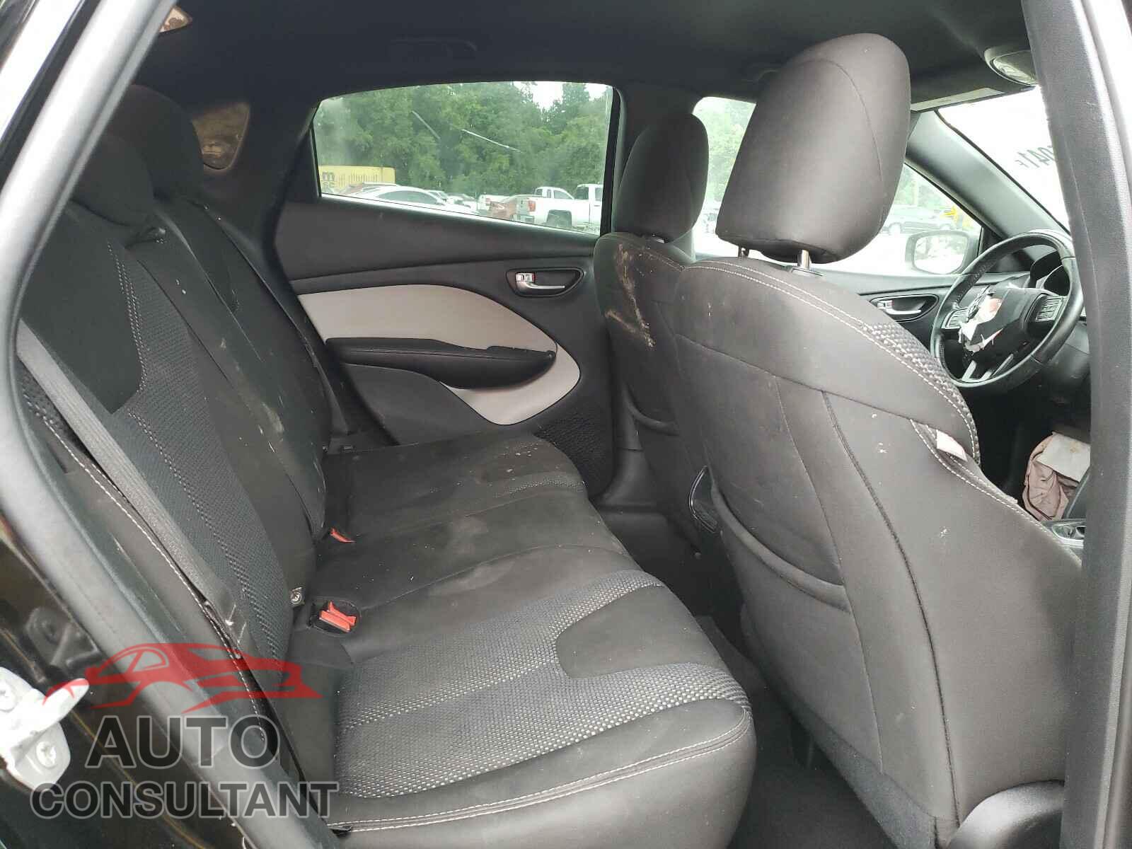 DODGE DART 2016 - 1C3CDFBB8GD643822