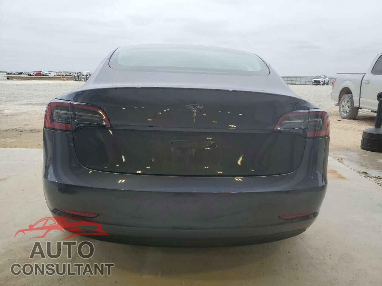 TESLA MODEL 3 2023 - 5YJ3E1EA3PF701181