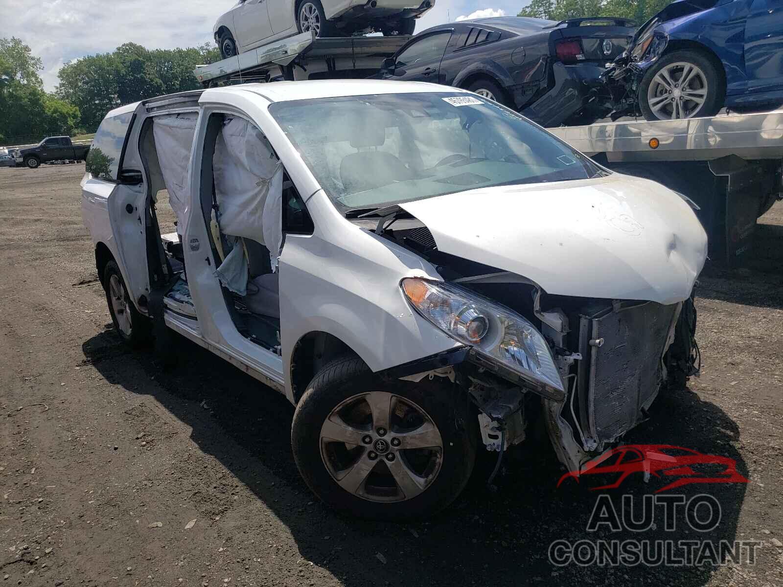 TOYOTA SIENNA 2020 - 5TDZZ3DC3LS034714