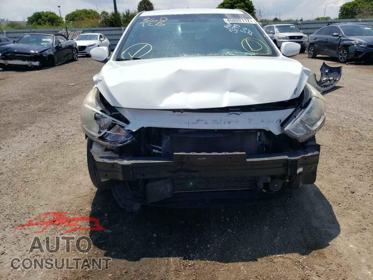 HYUNDAI ACCENT 2016 - KMHCT4AE2GU025793